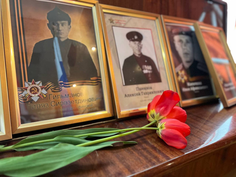 Моей семьи война коснулась.